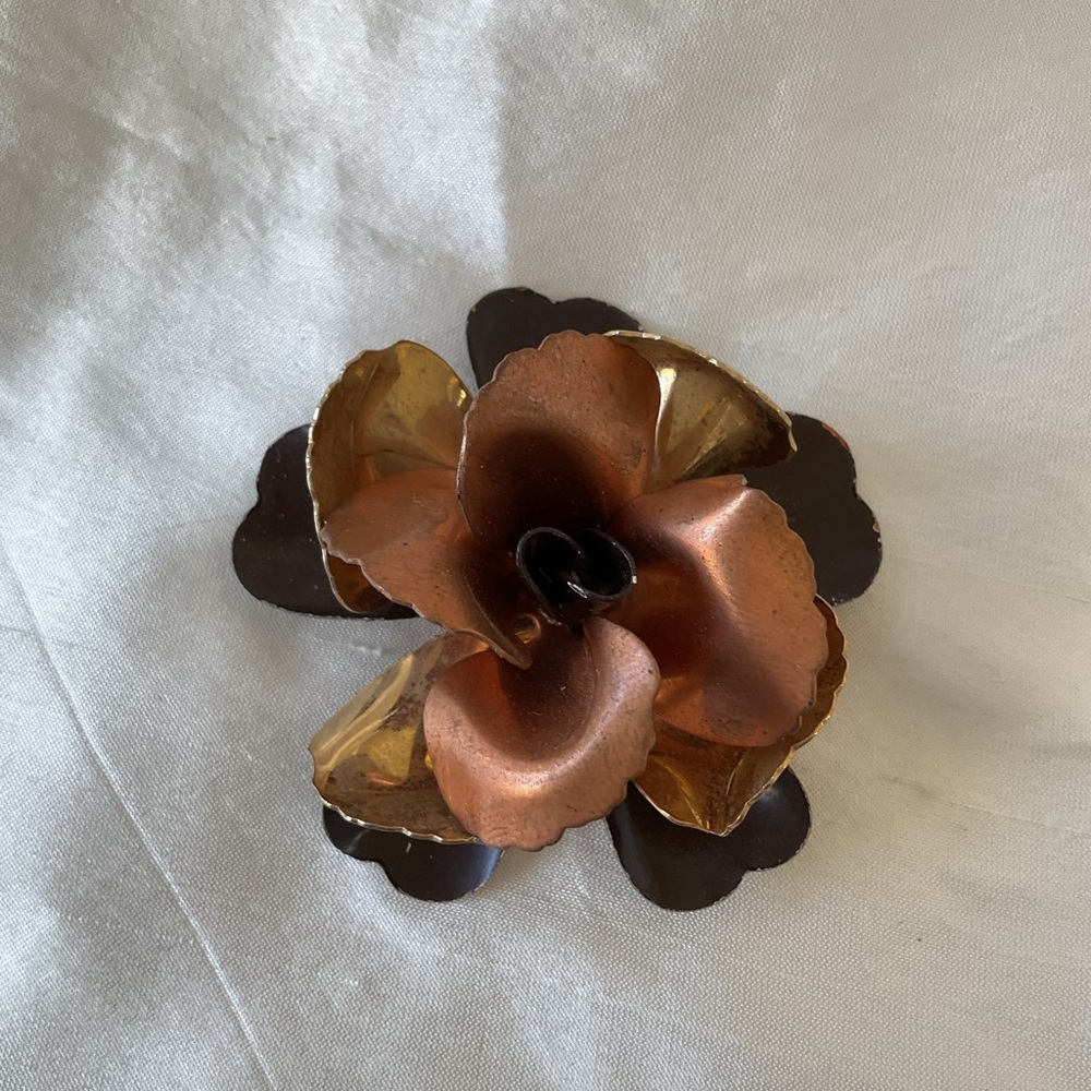 Vintage Three Metal Rose 3D Very Pretty Brooch